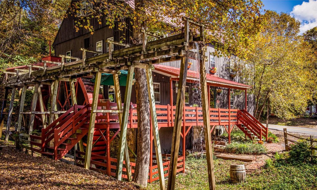 Osceola Mill Dining & Lodging Steeles Tavern ภายนอก รูปภาพ